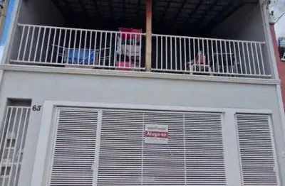 Casa com 2 quartos para alugar no Jardim Hubert, Indaiatuba , 90 m2 por R$ 2.800