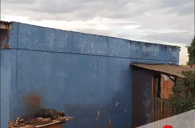 Terreno à venda na Rua Flor-de-natal, Jardim Ana Eliza, Cambé