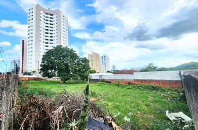 Terreno à venda na Rua Foz do Iguaçu, 00, Bancários, Londrina