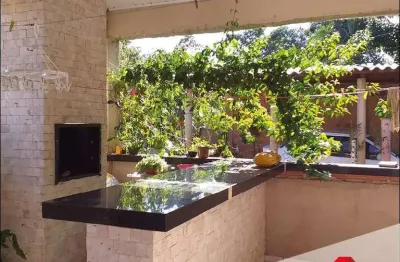 Chácara / sítio com 2 quartos à venda na Rua José Andreolli, 1, Parque Universidade, Londrina