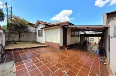 Casa com 3 quartos à venda na Rua Carolina, 436, Quebec, Londrina