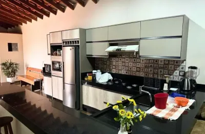 Casa com 3 quartos à venda na Rua Machado de Assis, 1, Jardim Shangri la, Londrina