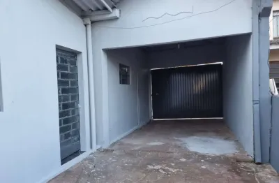 Casa comercial reformada para locação na rua cambará, centro, londrina, pr