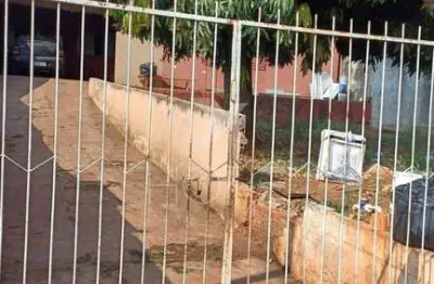Casa com 3 quartos à venda na Rua Adulcino José Jordão, 491, Jardim do Sol, Londrina