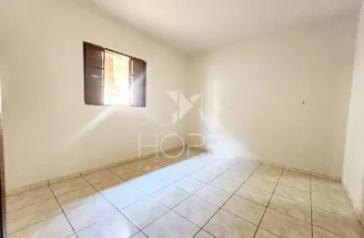 Casa com 3 quartos à venda na Rua Inocência Antunes das Neves, 73, Jardim Pacaembu, Londrina
