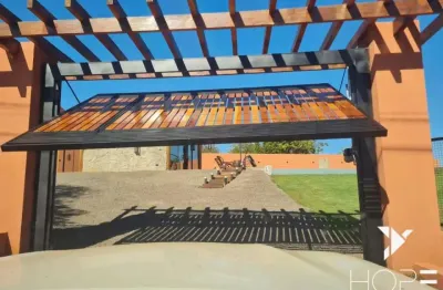 Chácara de alto padrão com 2.000m², piscina infinita e acabamentos modernos