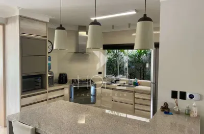 Casa com 3 quartos à venda no Parque Residencial Alcântara, Londrina 