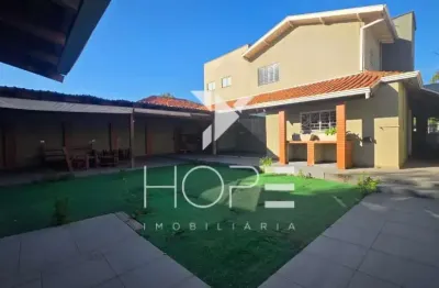 Casa com 5 quartos à venda no Dom Pedro, Londrina 