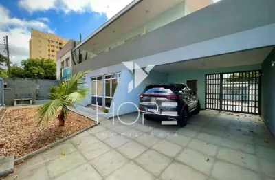 Sobrado Comercial e Residencial para Venda e Locação – 5 Quartos (2 Suítes) – Centro – Lond