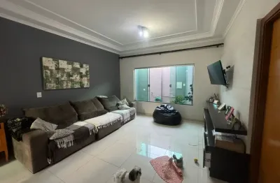 Casa com 3 quartos à venda no Jardim Nenê Gomes, Uberaba 