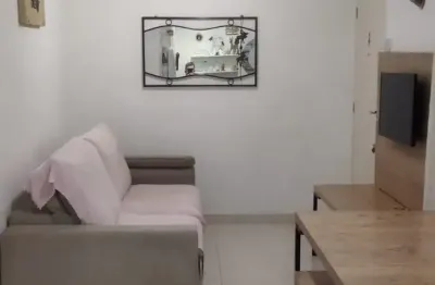 Lindo apartamento com 2 quartos, sala e cozinha integrada todo em porcelanato