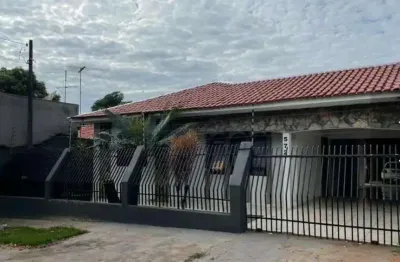 Casa com 3 quartos à venda na Rua Políbio Fagundes Neves, 572, Jardim Alvorada, Maringá