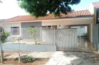 Casa com 2 quartos à venda na Rua Barcelona II, 290, Loteamento Madrid, Maringá
