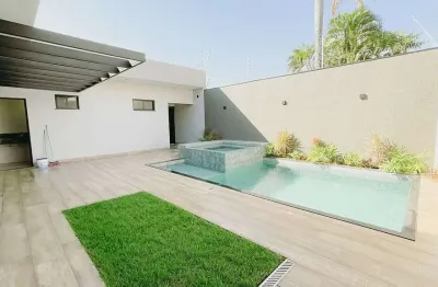 Casa com 4 quartos à venda na Rua Nelson De Britto, 688, Jardim Michelangelo, Maringá