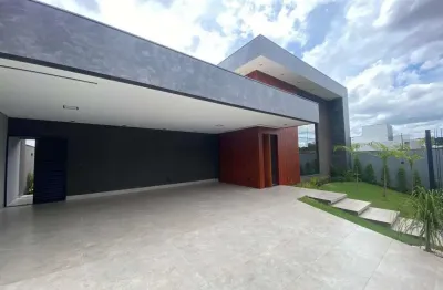 Casa com 1 quarto à venda na Rua Nelson De Britto, 537, Jardim Michelangelo, Maringá