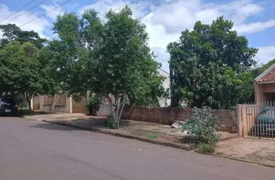 Terreno à venda na Rua Pioneiro Basílio Moreschi, S/N, Parque das Laranjeiras, Maringá