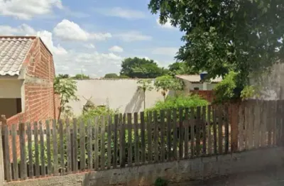 Terreno à venda na Rua Pioneiro Salvador Thomazini, 198, Parque Tarumã, Maringá