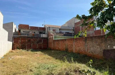 Terreno à venda na Rua Julio Otoni, 79, Jardim Paulista III, Maringá
