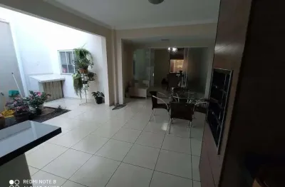 Casa com 6 quartos à venda na Rua Quebec, 96, Jardim Canadá, Maringá