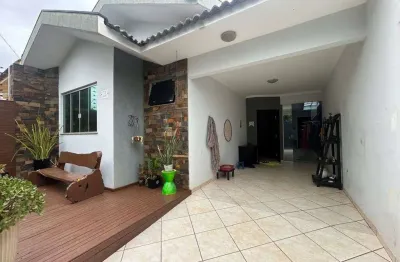 Casa com 3 quartos à venda na Rua Chihiro Nakatani, 46, Jardim Imperial, Maringá