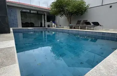 Casa com 3 quartos à venda na Rua Marcelino Zequim, 16, Jardim Santa Rosa, Maringá