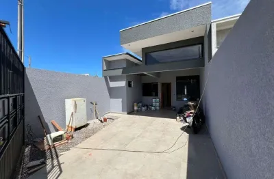 Casa com 3 quartos à venda na Rua Pioneiro João Calvi, 371, Jardim Colina Verde, Maringá