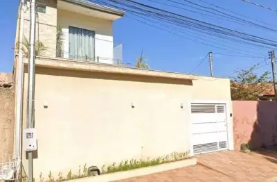 Casa com 3 quartos para alugar na Rua Cento e Um, 17, Morada da Serra, Cuiabá