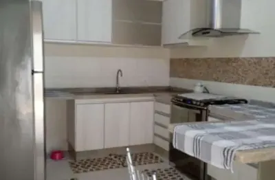 Imóvel com 3 casas nas proximidades da av. nildo ribeiro