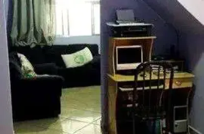 Diadema sobrado 188m², 3 dormitórios, 2 vagas com ótima localização e valor !!!