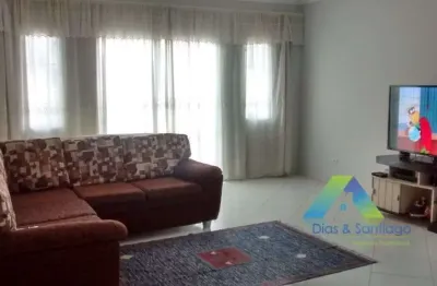 Diadema sobrado recém reformada, 125m², edícula, 3 dormitórios, 4 vagas, ótima localização e valor