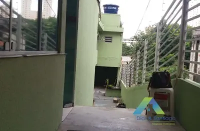 Vila monte alegre casa 320 metros, 3 dormitórios, mais 7 salas , a 10 minutos da estação do metro são judas, ótima localização e valor !!!