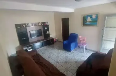 Sobrado com 309m².  04 quartos e 02 vagas a venda r$ 600 - cidade domitila -sp