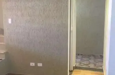 Sobrado localizado na vila santo estefano com 110 mts,