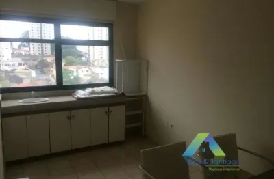 Sala comercial em região privilegiada a 5 minutos da estação do metro santa cruz.