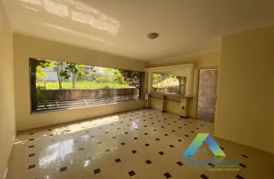 Sobrado reformado à venda com 4 dormitórios e 2 vagas no bosque da saúde/sp, ao lado do shopping plaza sul!