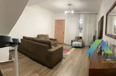 Excelente sobrado com 125m² em localização privilegiada em área nobre da vila das merces!