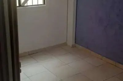 Apartamento 40m² em localização privilegiada com divisa  são caetano assistida por todo tipo de comercio, feira-livre, lazer, educação e transporte que se conecta à cidade inteira e diversas regiões e