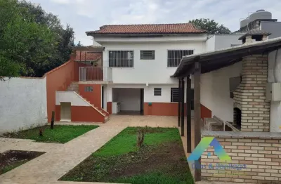 Casa térrea com  4 dormitórios, 5 vagas e piscina em jardim da saúde/sp!