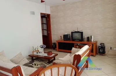 Casa térrea reformada com 2 dormitórios na vila das merces !