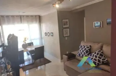 Lindo apartamento todo reformado a 10 minutos da estação do metro conceição, 3 dormitórios, 1 vaga e lazer completo.
