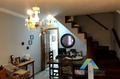 Excelente oportunidade casa a 5 minutos da estação metro saúde com 3 dormitórios, 2 vagas, quintal excelente localização e valor !