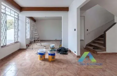 Sobrado a venda com 03 quartos 03 vagas - proximo ao metro