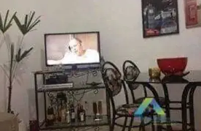Excelente oportunidade apartamento 48 metros com ótima localização, proximo a comercios e fácil acesso a principais avenidas ótimo valor !