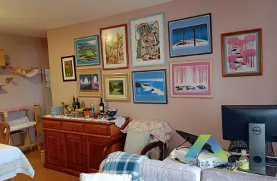 Apartamento à venda com 3 dormitórios e 2 banheiros na vila das mercês