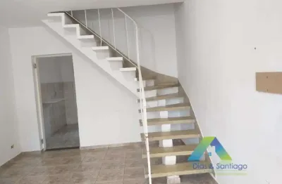 Excelente sobrado de 90m², próximo ao aeroporto de congonhas, 2 dormitórios, 1 vaga, edícula, bairro tranquilo, residencial e sem barulho de avião.