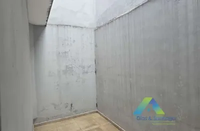Casa com 5 quartos, 1 superior e 1 de serviço – 230 m² de Terreno