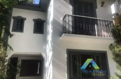 Casa a venda cerqueira césar  · 220m² · 6 quartos · 2 vagas