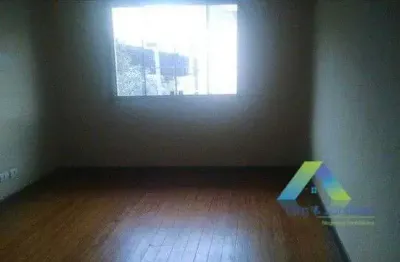 Casa 116 metros, a 5 minutos da estação do metro sacomã, 2 dormitórios, excelente, localização e valor !!!