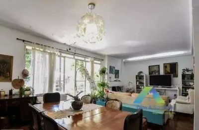 Brooklin sobrado 370m², 5 dormitórios, 3 vagas, lindo jardim com ótima localização e valor !!!