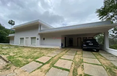 Casa com 1 suíte master, 150 m² em quebra frascos - teresópolis/rj
